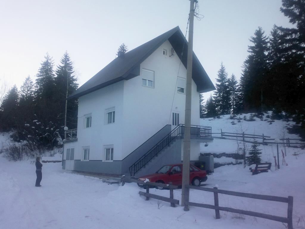 Guest House Kavedzic Zabljak  Ngoại thất bức ảnh