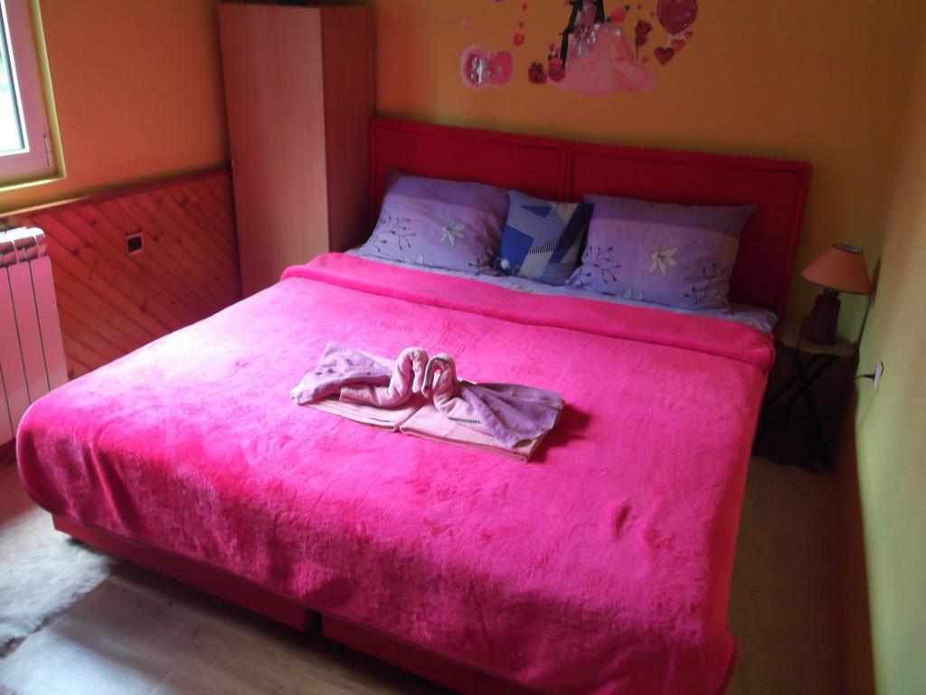 Guest House Kavedzic Zabljak  Ngoại thất bức ảnh